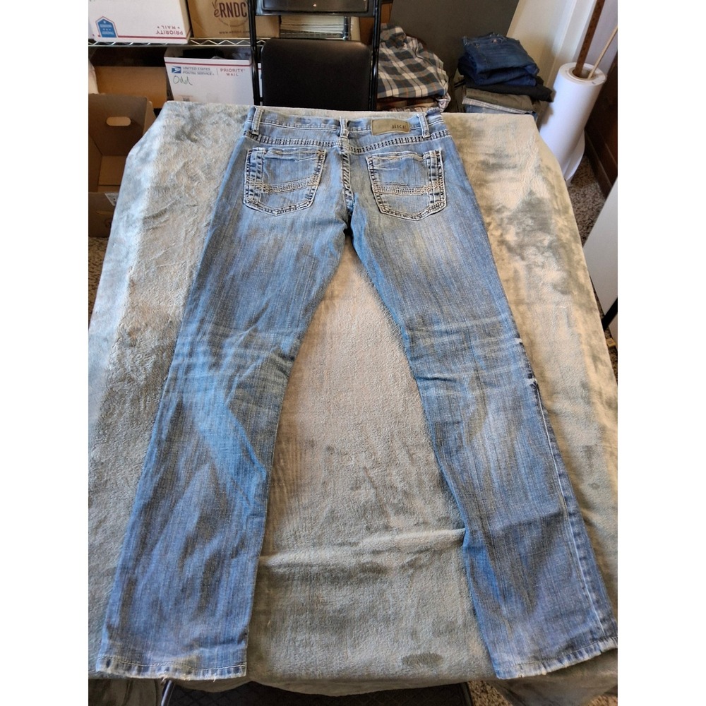BKE Carter Straight Leg Jeans Mens 31R Medium Wash Stretch Denim Contrast Stitch - Picture 8 of 11